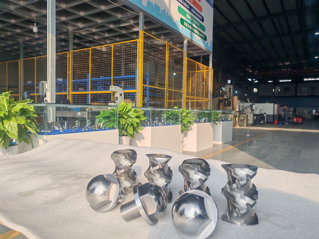 Elementos de rosca de extrusora de dupla rosca para mistura e transporte superiores para resultados precisos