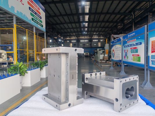Design de elementos de parafuso especiais OEM para extrusora de parafuso duplo JSW